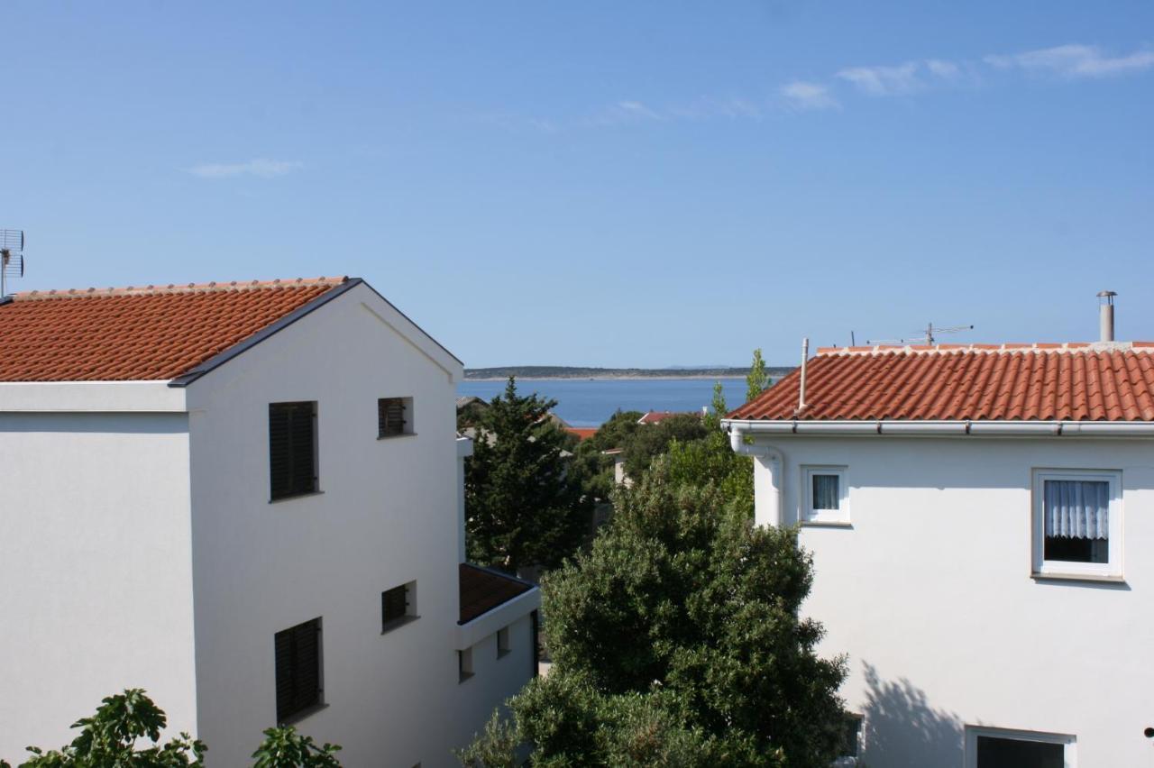 קולאן Apartments With A Parking Space Mandre, Pag - 6405 מראה חיצוני תמונה