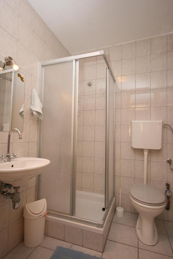 קולאן Apartments With A Parking Space Mandre, Pag - 6405 מראה חיצוני תמונה
