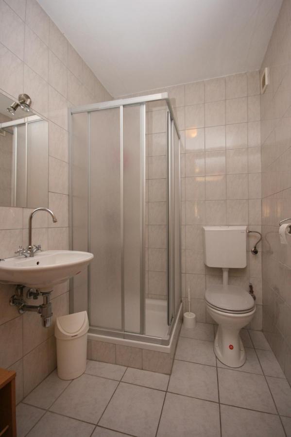 קולאן Apartments With A Parking Space Mandre, Pag - 6405 מראה חיצוני תמונה