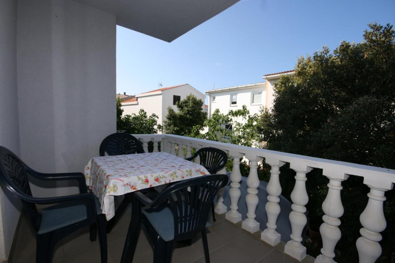 קולאן Apartments With A Parking Space Mandre, Pag - 6405 מראה חיצוני תמונה