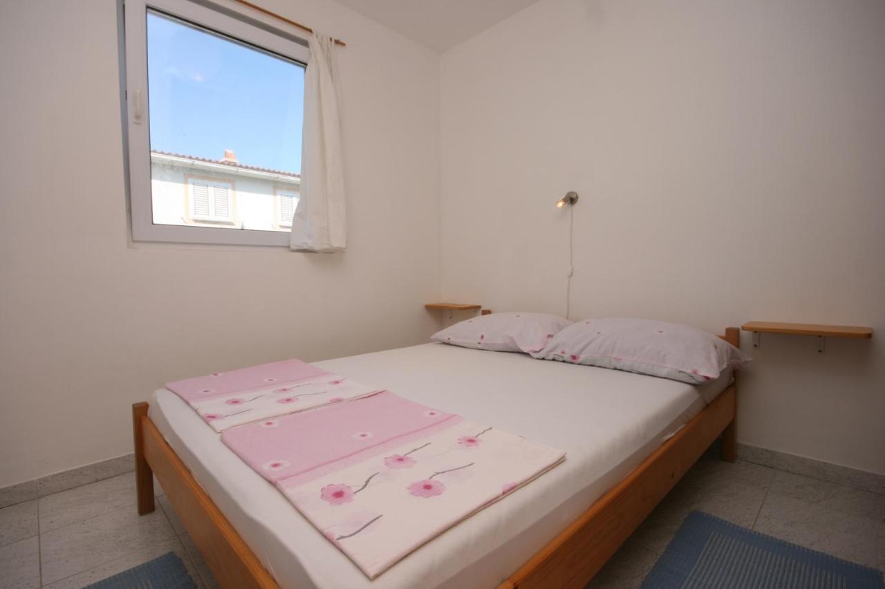 קולאן Apartments With A Parking Space Mandre, Pag - 6405 מראה חיצוני תמונה