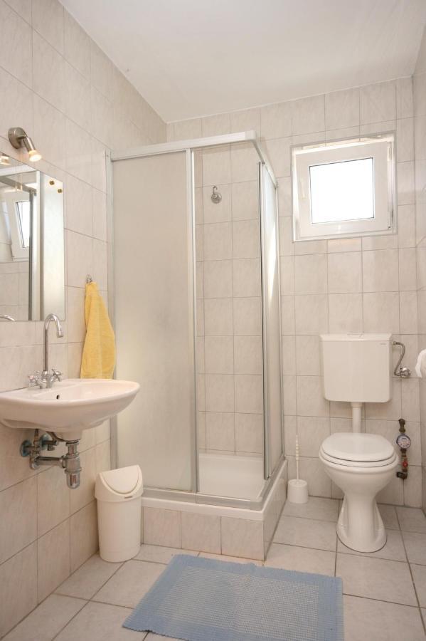 קולאן Apartments With A Parking Space Mandre, Pag - 6405 מראה חיצוני תמונה