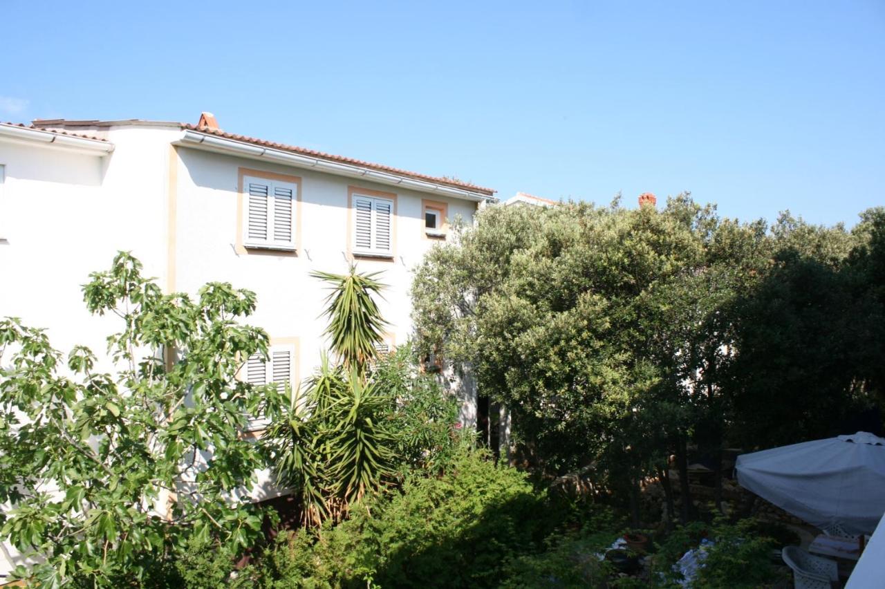 קולאן Apartments With A Parking Space Mandre, Pag - 6405 מראה חיצוני תמונה